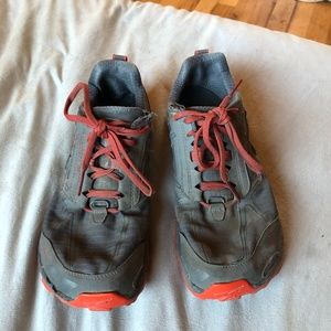 Men's Lone Peak Altra's 9.5
